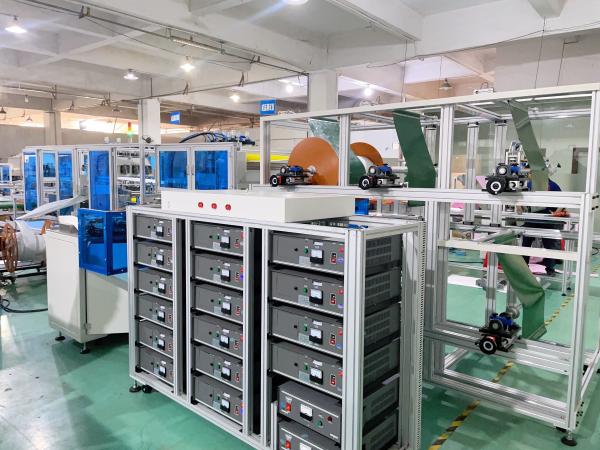 Servo Machine Rotates Machine pode personalizar os sacos trapezoidais primários de vários tamanhos