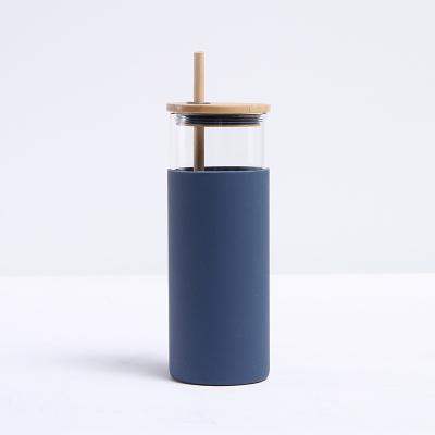 Clear Color Portable Sturdy Silicone Covered Glass Water Bottle Glass Drinking Tumbler With Straw And Bamboo Lid Customized Logo Stylish Design