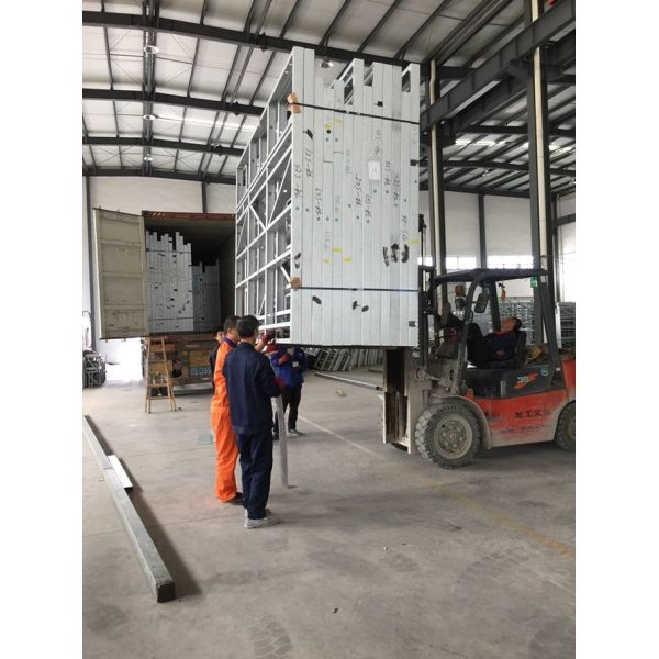 Австралийский американский стандарт стальной конструкции префабрикованной виллы жилой с веселым палубой