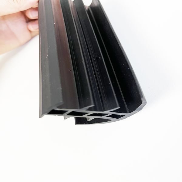 Профессиональная черная T-образная резиновая прокладка EPDM для солнечных панелей