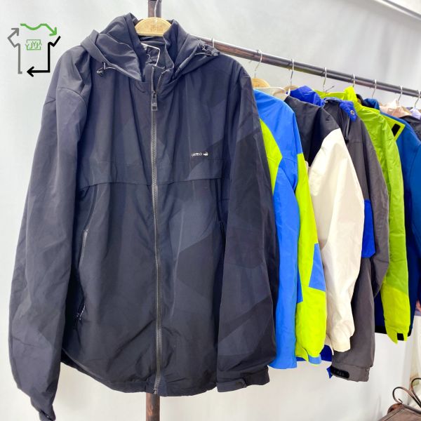 Waterproof Outdoor Used Brand Clothes Mixed Size Second Hand Jackets For Mountaineering