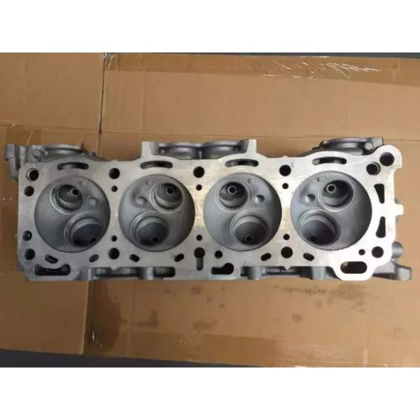 Engine Cylinder Head For ISUZU 4ZE1 ;  ISUZU	Pickup  Trooper  4ZE1 8-97023-674-0