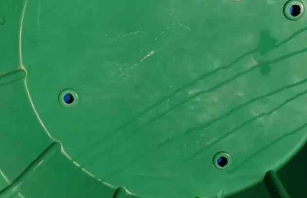Anti-Corrosion Composite Greening Manhole Cover with Drainage Holes (500*500mm)