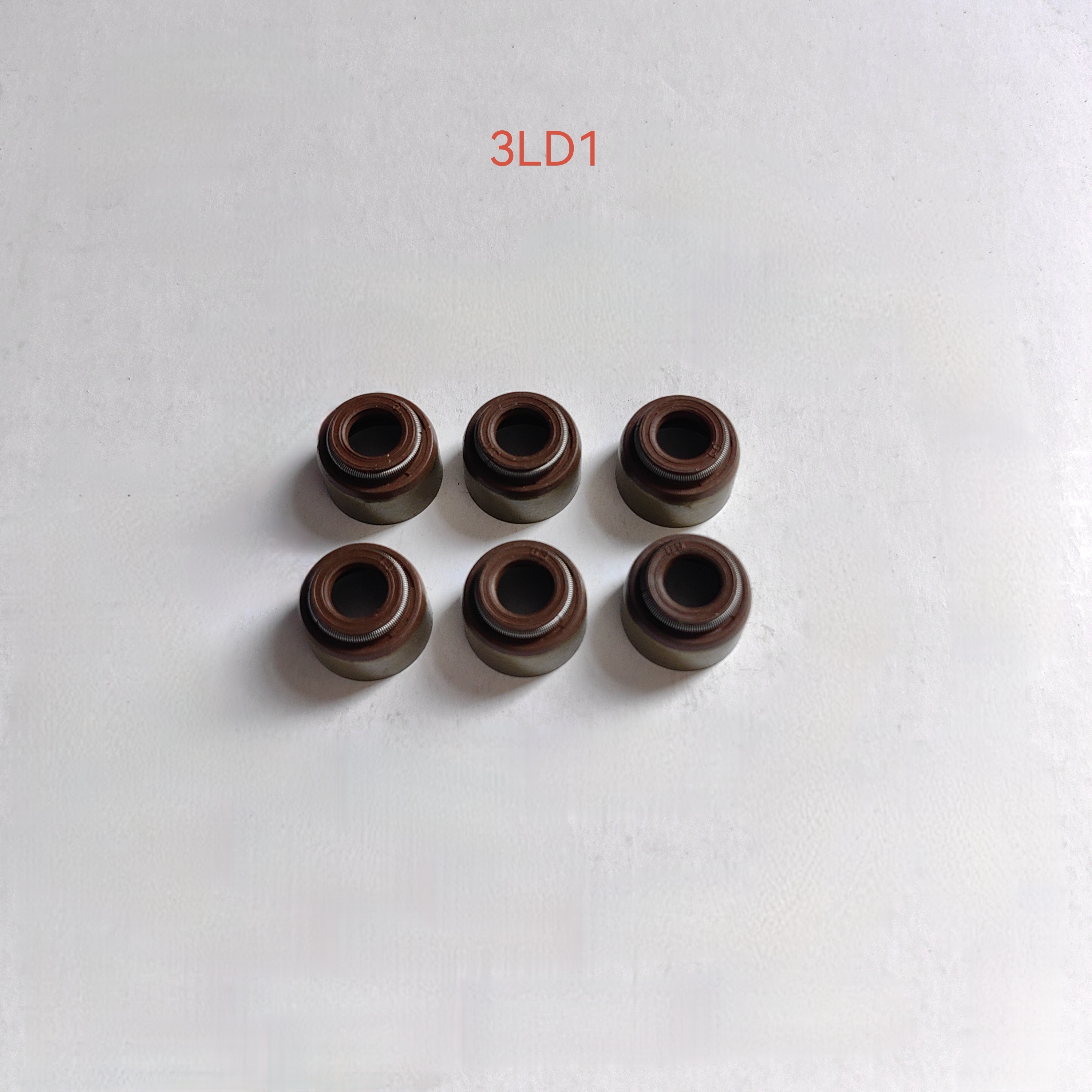 Valve Stem Oil Seals for Isuzu 3LD1 Diesel Engine