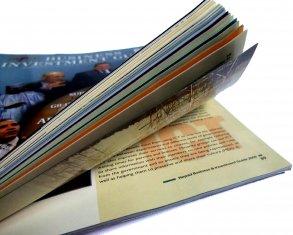 4p, papier d'art de 250gsm C2S, stratification mate pour les magazines du commerce d'impression de vente de couverture