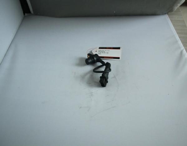 Heavy Duty Komatsu Excavator Spare Parts  Cam Shaft Sensor High Precision