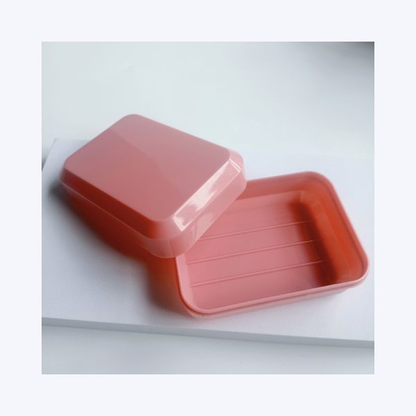 Contenedor de jabón rectangular conveniente hecho de plástico reciclado para artículos de baño