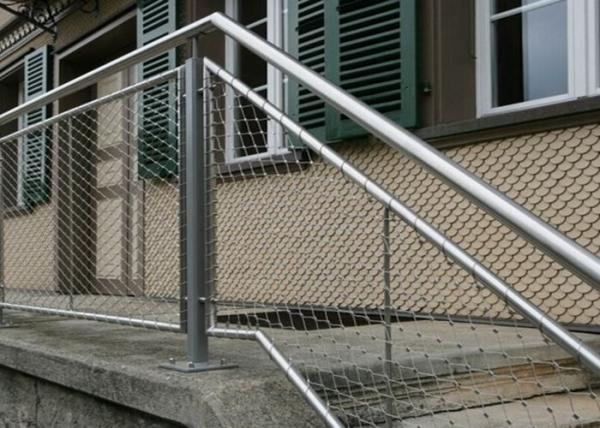 Flexible Stainless Steel Wire Rope Mesh Architecture Cable Mesh For Balustrade Infill