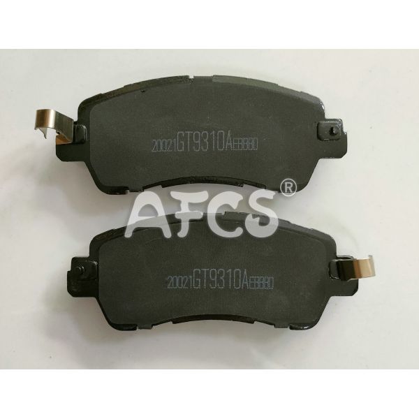 Набор PN5816 D1852 04465-WB001 пусковой площадки тормоза DAY5-33-28ZA для салона MAZDA 2