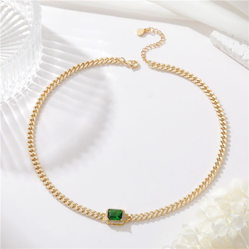 Jiexing Fashion Jewelry Necklaces for Women Brass Cuban Chain Green Zirconia 14K Gold Plated High Quality