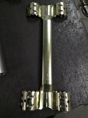 Oilfield Downhole Equipment Esp Stamping Cable Protector Cross Coupling with strings