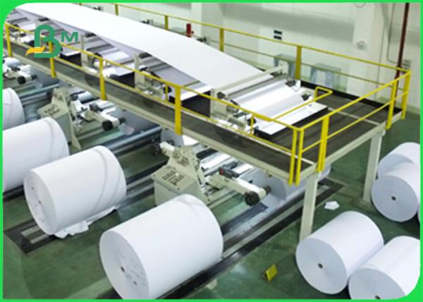 Papel revestido 115 de C2S 128 gramas de pacote lustroso da resma do × 900mm do papel de arte 640 de Matt