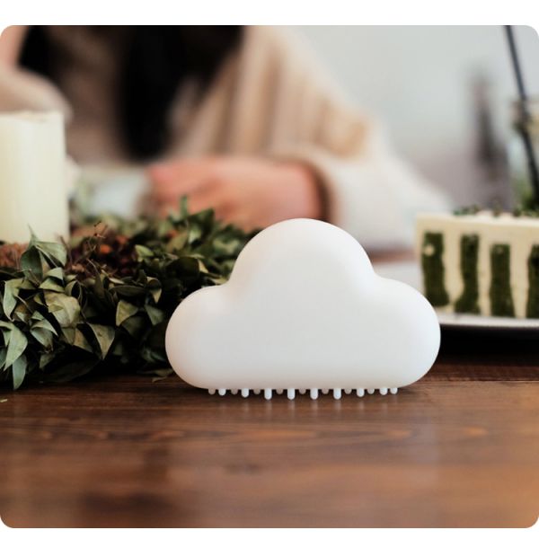 Controle de voz de indução do corpo humano Nuvem Luz noturna LED com carregamento USB e tamanho pequeno