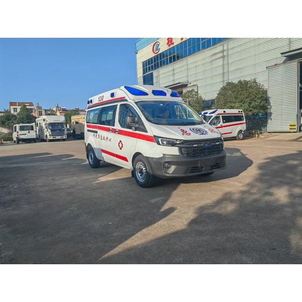 Equipo médico portátil de alta calidad Ambulancias de cuidados intensivos equipadas con ventiladores