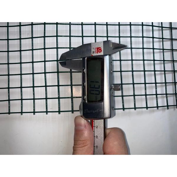 12.7mm Green PVC Coated Wire Mesh Fencing Rolls 1.3mm Thickness For Cage