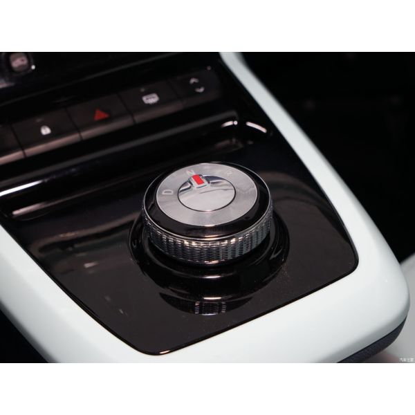 Electric Car EV SUV Top Speed 100km/h Dongfeng Nammi Box 3732*1579*1515 351km Standard