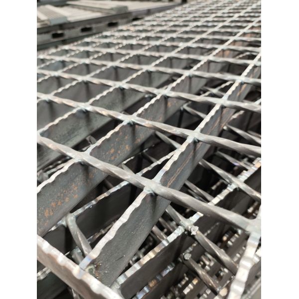 YB/T4001.1-2007 Standard Anti Rust Galvanized Steel Grating with 30mm Bearing Bar