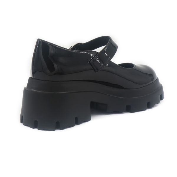 Comfortable Synthetic Womens Footwears Shoes For Outdoor Activities