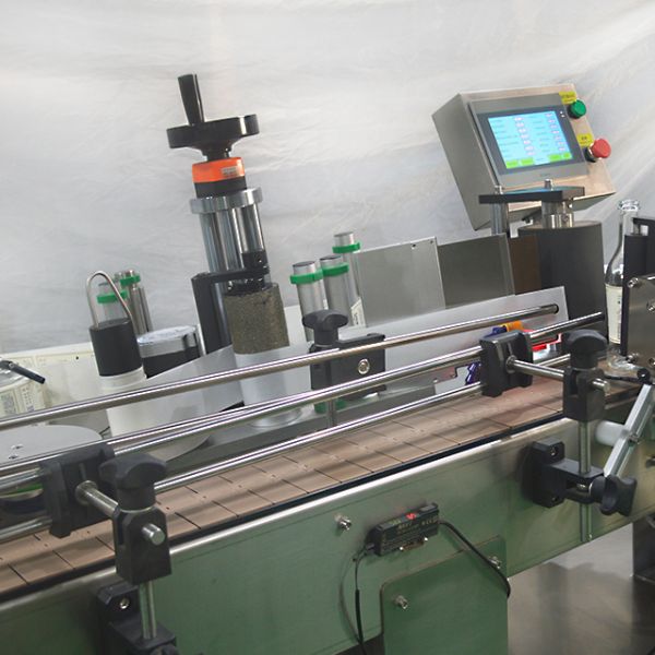 Highly Accurate Vertical Labeling Machine with 350 KG Load Capacity and ±1mm Accuracy