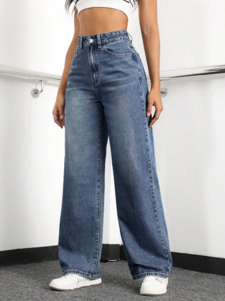 Sky blue high-waisted straight-leg jeans for women