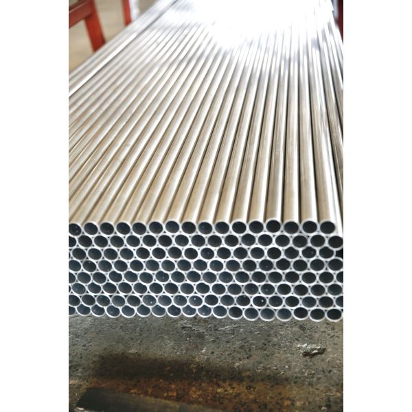 1050 D32 35 мм Алюминиевая круглая трубка на заказ Водяная охлаждающая башня