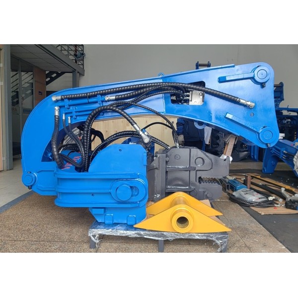 FV-250R 360 Degree Pile Driver – Full Slewing Mechanism With Integrated Control Valve Assembly, Ideal For Confined Spaces