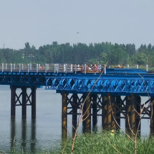 Puente de acero galvanizado de corte