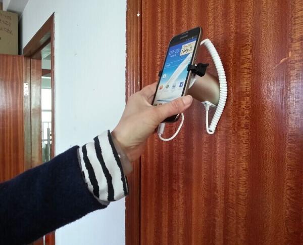 COMER cell phone security alarm cable lock retail display stand with alarm sensor