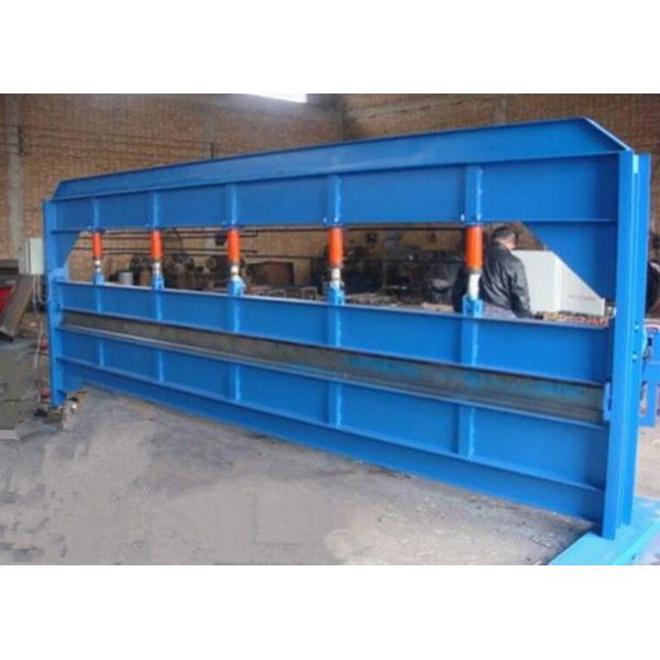 rollo del metal de los 4m que forma la cadena de producción con el grueso de doblez de 0,3 - de 1.0m m