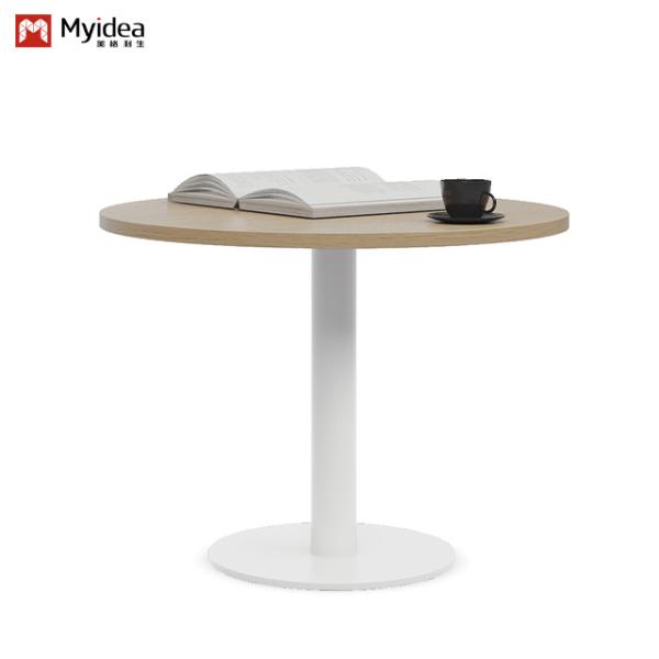 Moderna mesa de negociação de móveis de apartamento simples e práticos