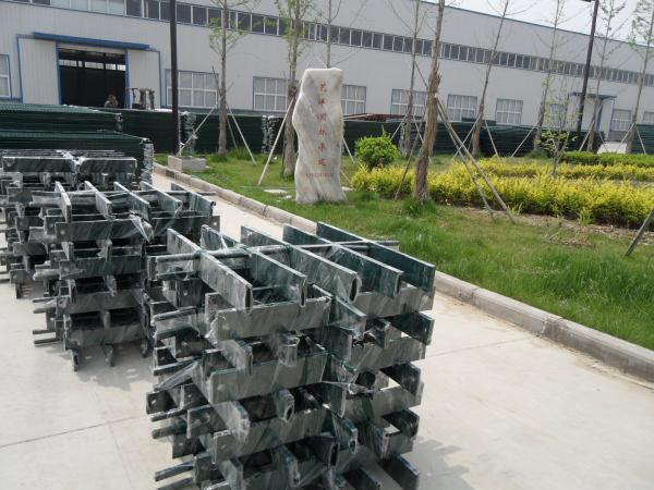 Hot sale low price galvanized Canada temporary fence (High quality and high security)
