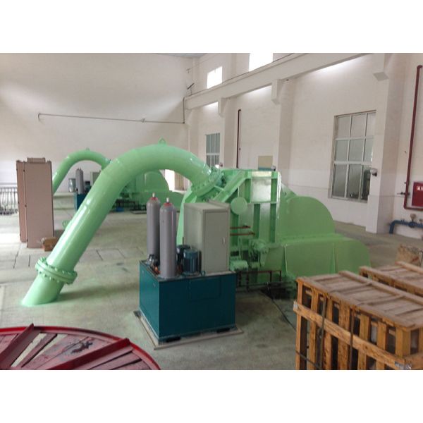 5-50t Pelton Turbine Generator 6-10kv 50/60hz Brushless Excitation IP54