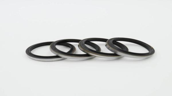 GA NBR O Ringe , Engineering Machinery X Ring NBR VMQ Material