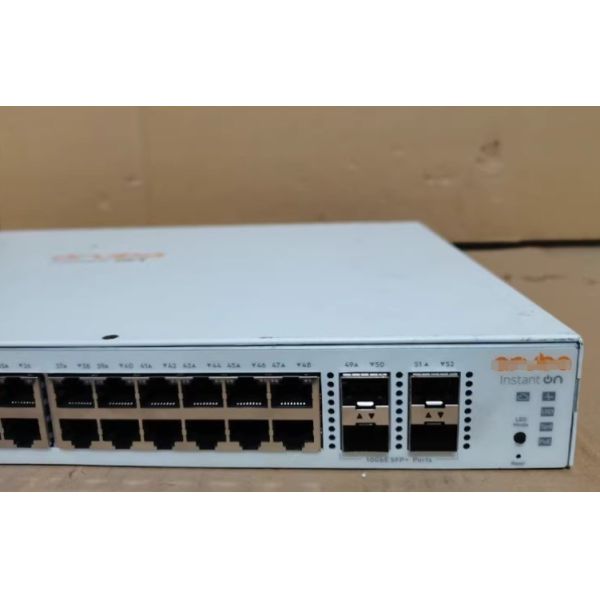 176Gbps Enterprise Network Switch With 48 PoE Ports and L2+ Function JL686A
