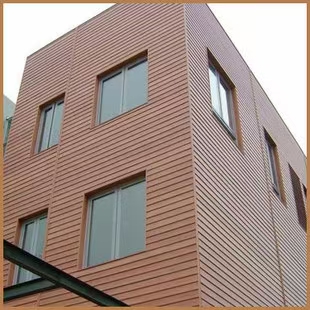 Matériaux composites en bois plastique pour panneaux muraux extérieurs de maisons préfabriquées