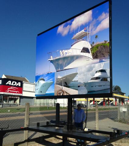 P8 Commercial Outdoor LED Advertising Screens 15625 Dot/Sqm Pixel Density