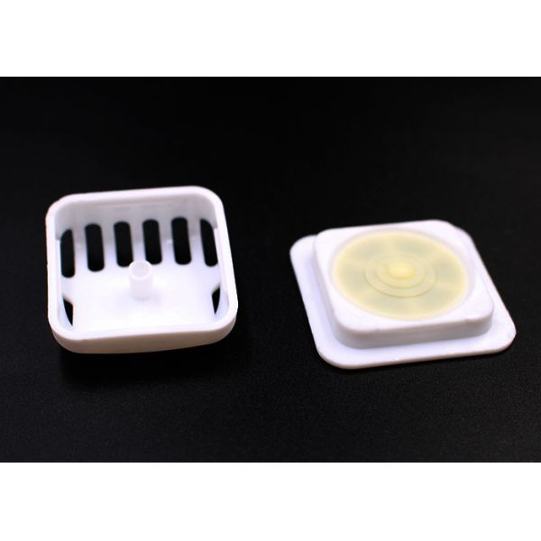 正方形の形塵の頭部のための呼吸弁の付属品は取付けた