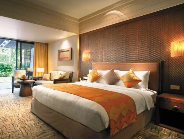 High Grade Hotel Bedroom Furniture Sets With Modern Platform Bed Writing Desk