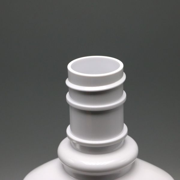 Белая пластиковая бутылка для полоскания рта с длинной шеей PET емкостью 250 мл и экрановой печатью