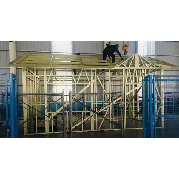 Панель сэндвича светлого стального дома Префаб популярная изолированная на жилые каникулы