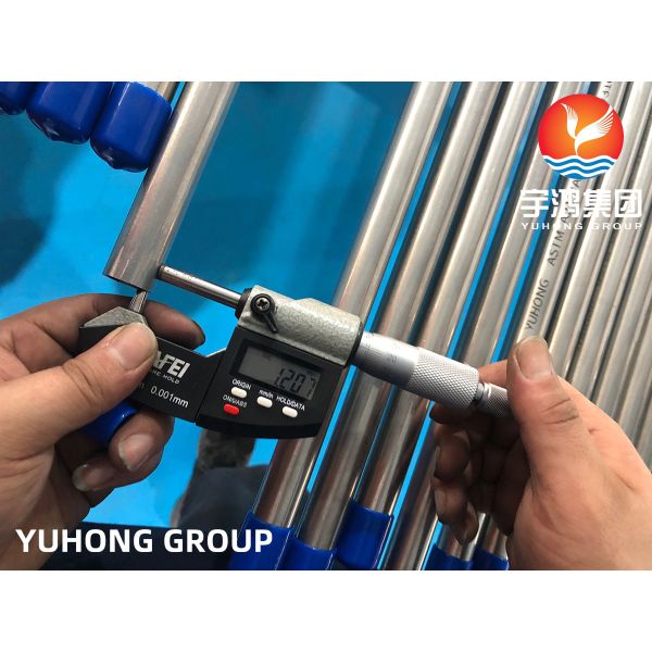 Stainless Steel Seamless Bright Annealed Tube A213 / A269 TP304 / TP316 19.05*1.24*6000MM