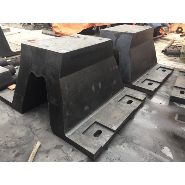 Высокопрочный резиновый фендер типа морской арки для защиты судового дока