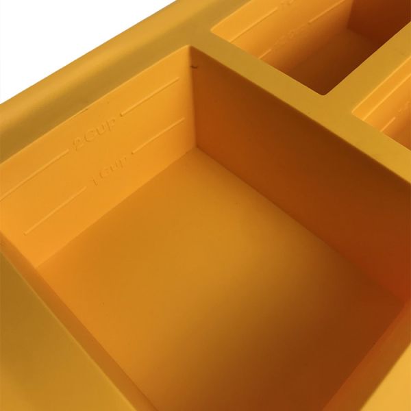 Easy To Clean Silicone Baby Silicone Baby Food Box With Long Lasting Durability