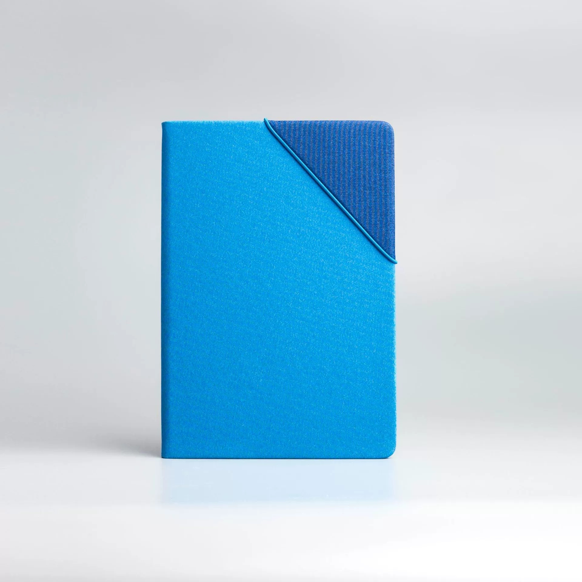 Hardcover Notebooks With Contrast Corner Design And Matching Slipcase