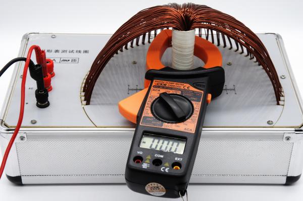 DM6266 Digital Clamp Multimeter Manual Ranging With 50mm Clamp Jaw