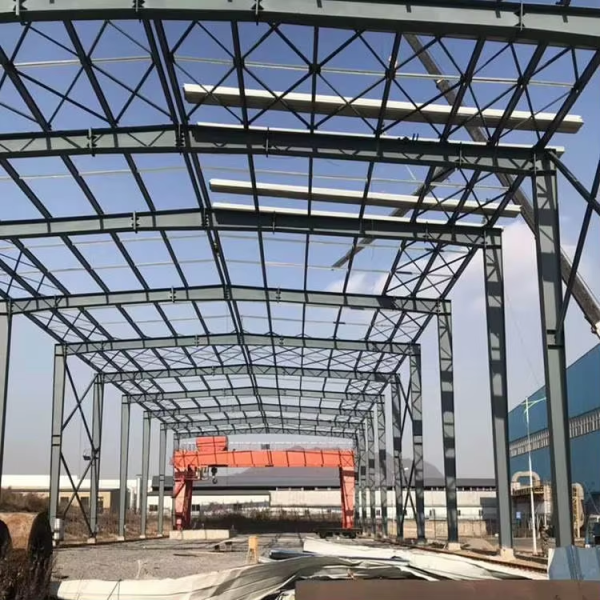 Economical Prefab Steel Framed Industrial Warehouse Sheds, Custom Design for Large Span Storage Buildings