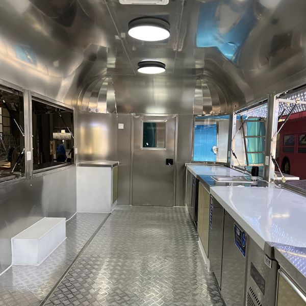 Remorque de vente mobile de fruits et légumes de camion de nourriture mobile de salle à manger de petit déjeuner