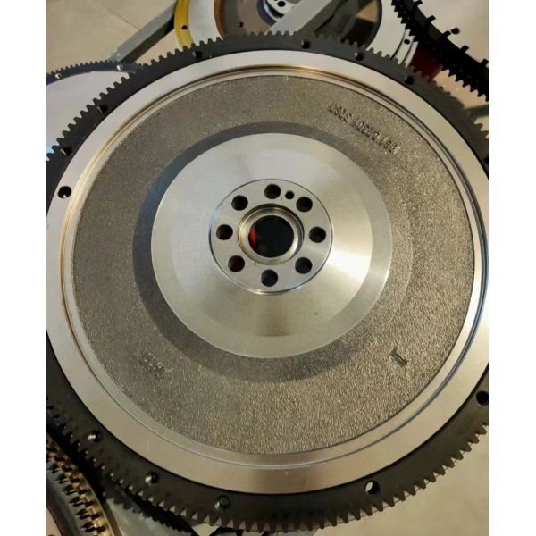 F3000 Standard Steel Tractor Flywheel for Shacman FSR FSS FTR FVR at Custom Made