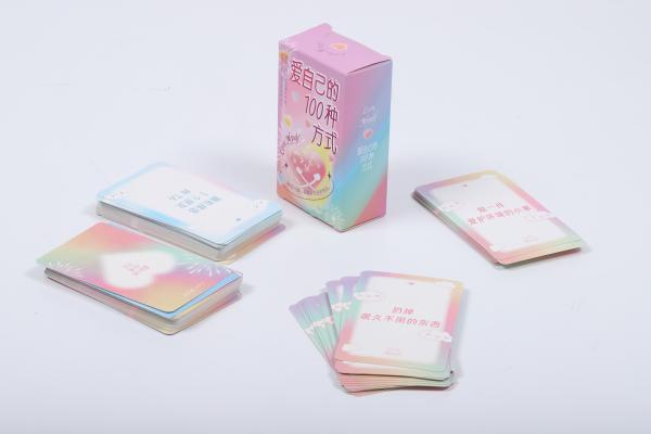 Cartes de jeu éducatives avec des cartes de visage roi/reine/jack