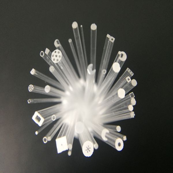 Круглые капиллярные сосуды кварца Od0.1-0.9mm ориентированные на заказчика в размере различных размеров микро-